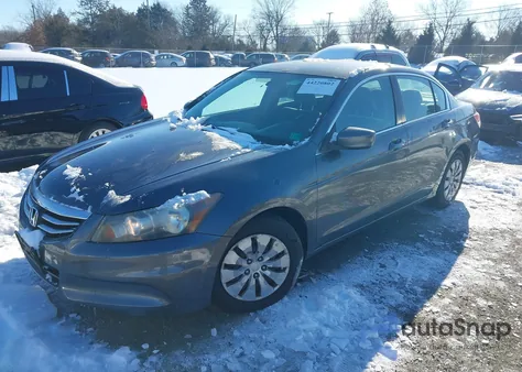 2011 Honda Accord 2.4 Lx from USA, damaged, VIN 1HGCP2F30BA020091